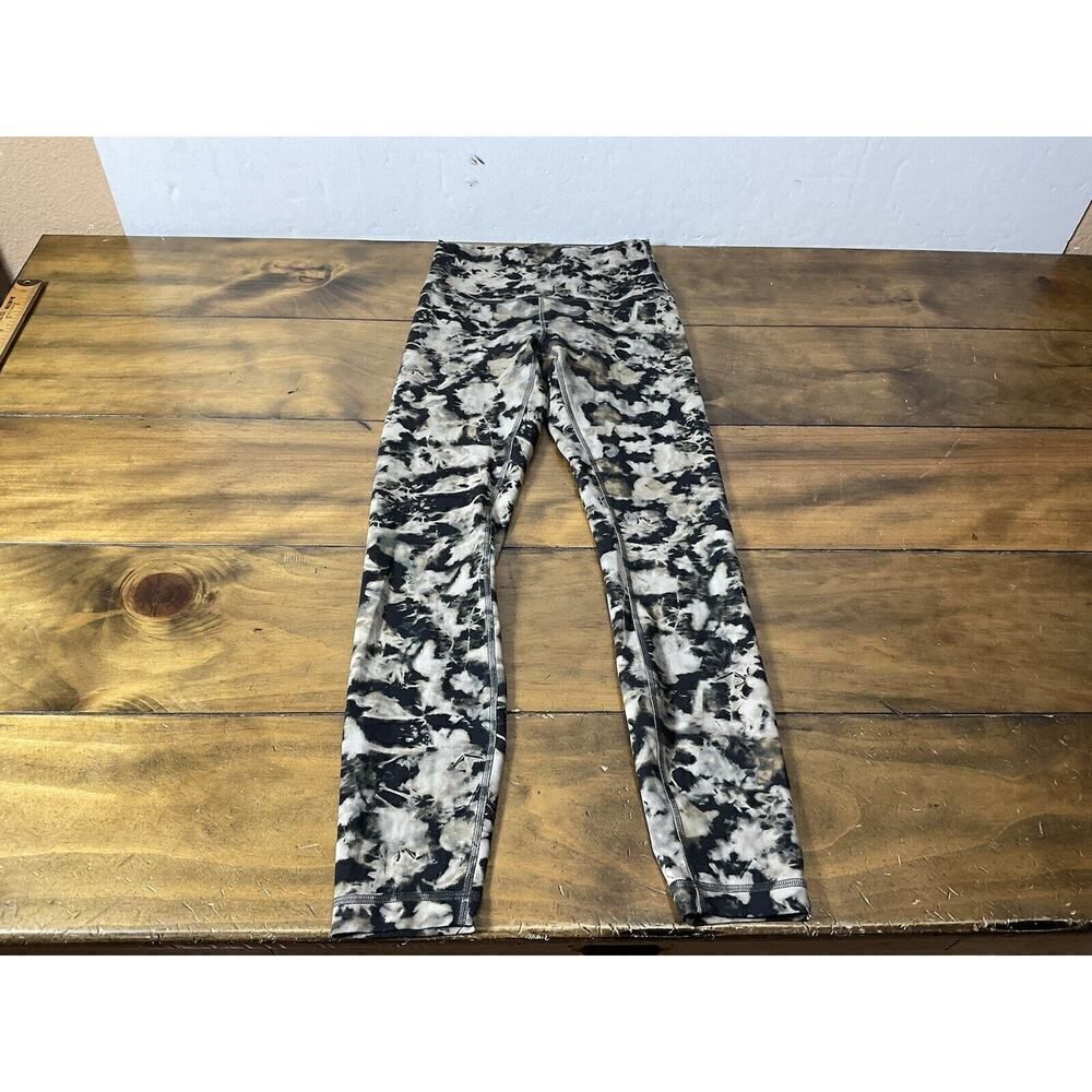 Lululemon Invigorate Leggings Camo Speckled Tie Dye Womens Size 4